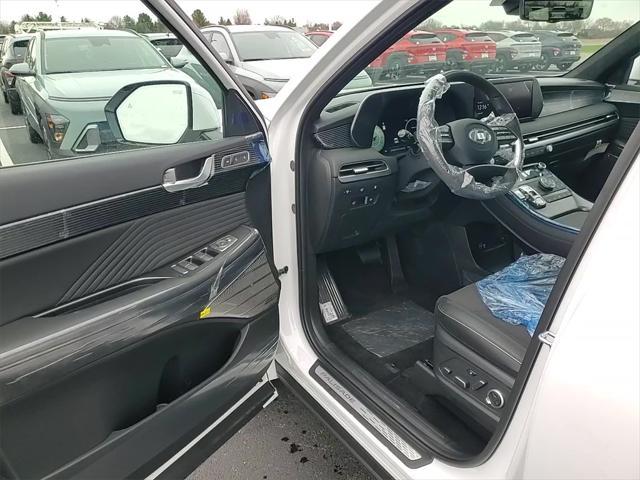 Photo of 2025 Hyper White Hyundai PALISADE