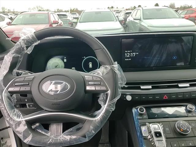 Photo of 2025 Hyper White Hyundai PALISADE