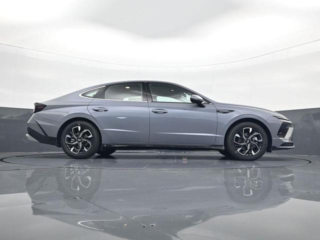 Photo of 2025 Transmission Blue Hyundai SONATA