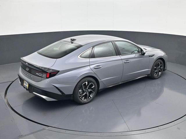 Photo of 2025 Transmission Blue Hyundai SONATA