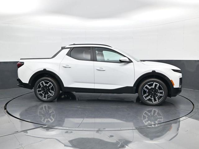 2025 Hyundai Santa Cruz Limited photo 4