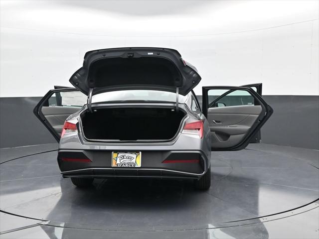 Photo of 2025 Ecotronic Gray Hyundai ELANTRA HEV