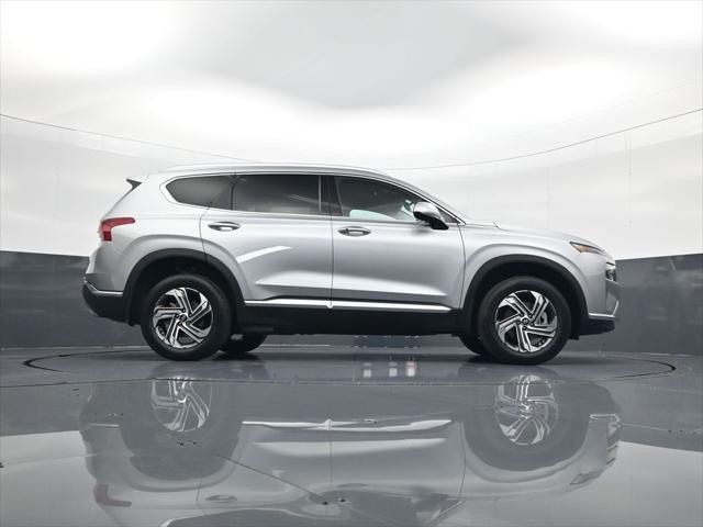 Photo of 2022 Shimmering Silver Hyundai SANTA FE
