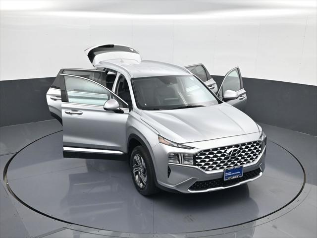 Photo of 2022 Shimmering Silver Hyundai SANTA FE