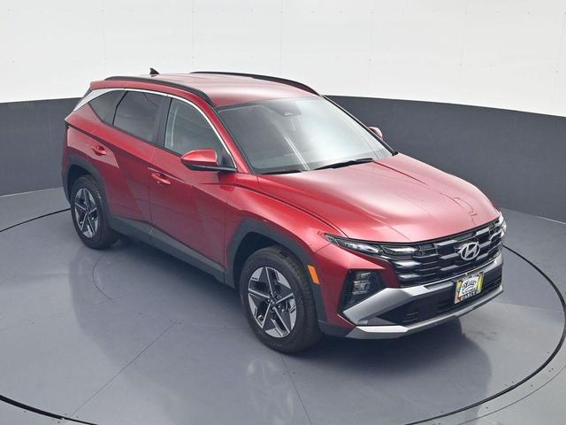 Photo of 2025 Ultimate Red Hyundai TUCSON