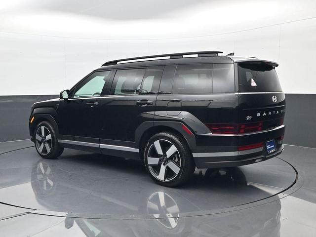 Photo of 2024 Phantom Black Hyundai SANTA FE