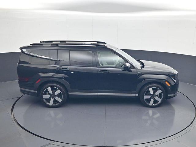 Photo of 2024 Phantom Black Hyundai SANTA FE