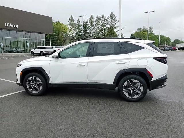 Photo of 2025 Serenity White Pearl Hyundai TUCSON