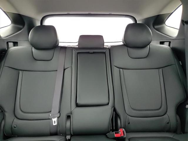 Photo of 2025 Serenity White Pearl Hyundai TUCSON