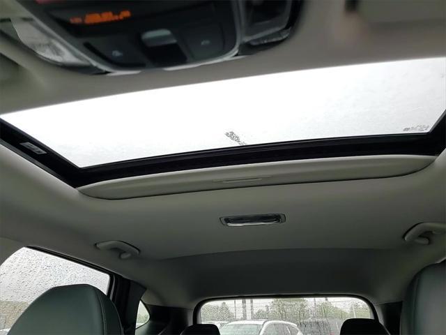 Photo of 2025 Serenity White Pearl Hyundai TUCSON