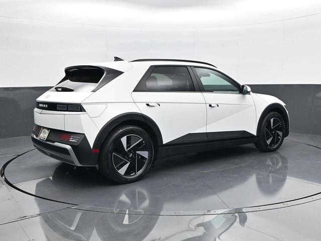 Photo of 2025 Atlas White Hyundai IONIQ 5