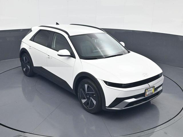 Photo of 2025 Atlas White Hyundai IONIQ 5