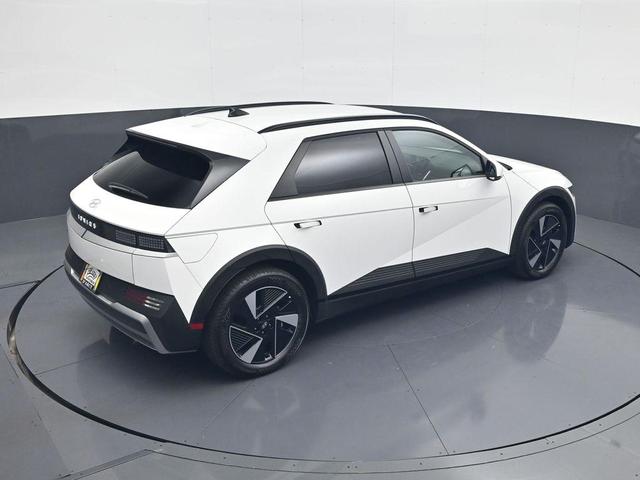 Photo of 2025 Atlas White Hyundai IONIQ 5