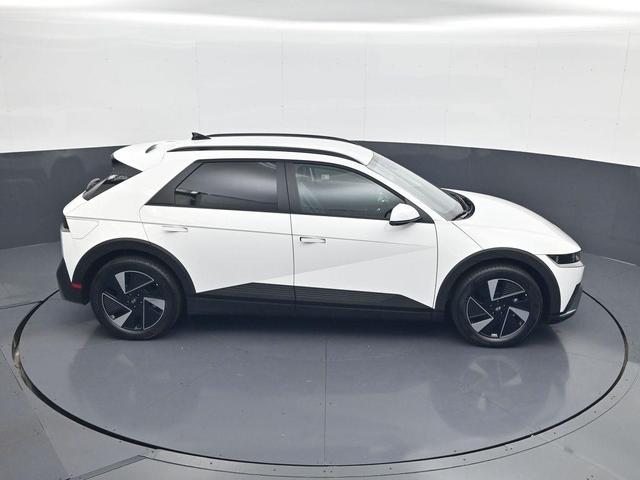 Photo of 2025 Atlas White Hyundai IONIQ 5