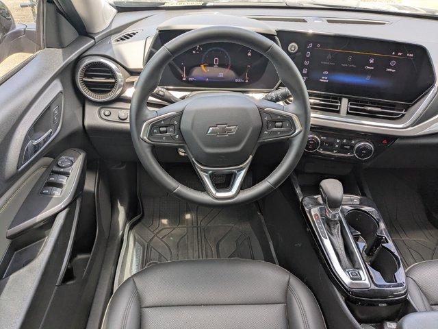 Photo of 2025 Mosaic Black Metallic Chevrolet Trax