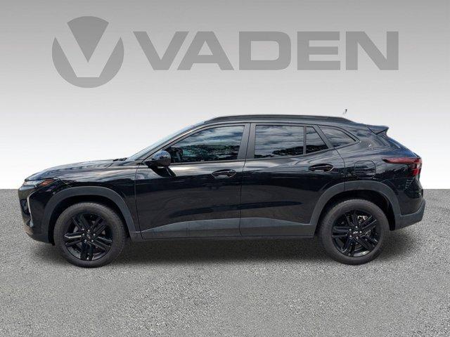 Photo of 2025 Mosaic Black Metallic Chevrolet Trax