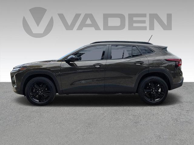 Photo of 2024 Harvest Gold / Bronze Chevrolet Trax
