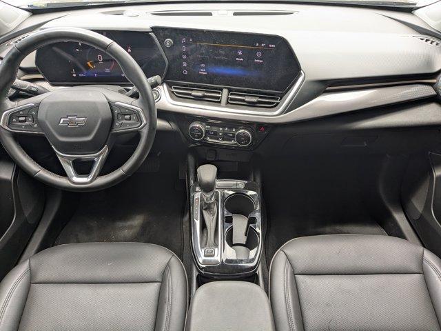 Photo of 2024 Harvest Gold / Bronze Chevrolet Trax