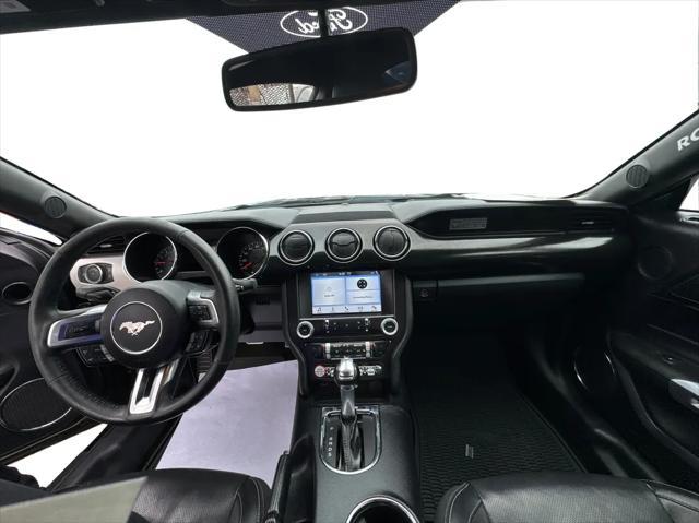 Photo of 2017 Shadow Black Ford Mustang