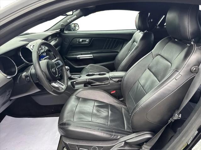Photo of 2017 Shadow Black Ford Mustang