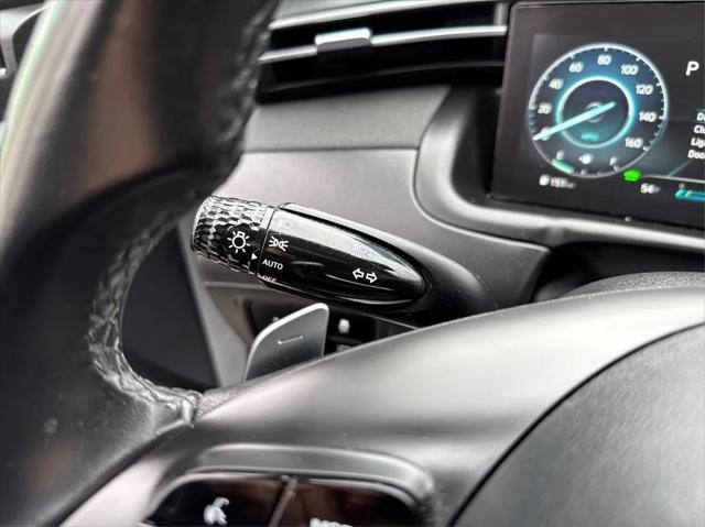 Photo of 2022 Shimmering Silver Hyundai TUCSON Hybrid