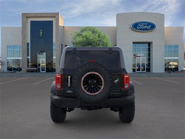 Photo of 2025 Shadow Black Ford Bronco