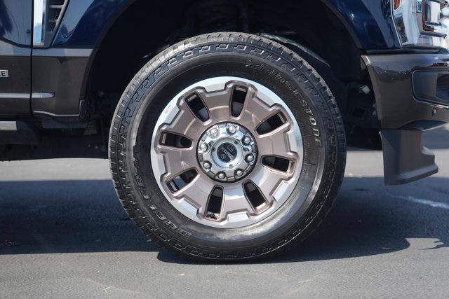 Photo of 2024 Antimatter Blue Metallic Ford F-250
