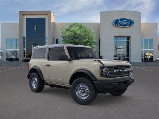 Photo of 2025 Desert Sand Ford Bronco