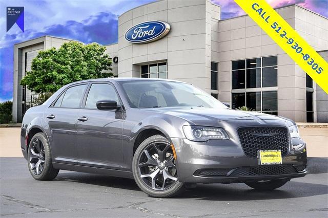 2023 Chrysler 300