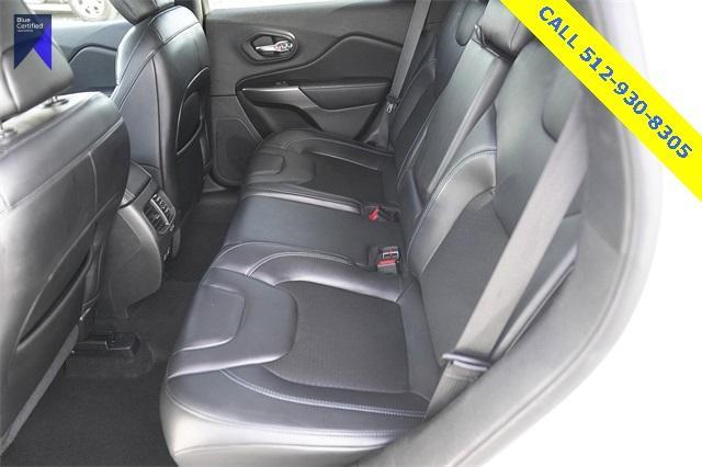 Photo of 2021 Bright White Clearcoat Jeep Cherokee