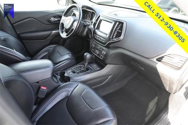 Photo of 2021 Bright White Clearcoat Jeep Cherokee