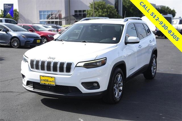 Photo of 2021 Bright White Clearcoat Jeep Cherokee