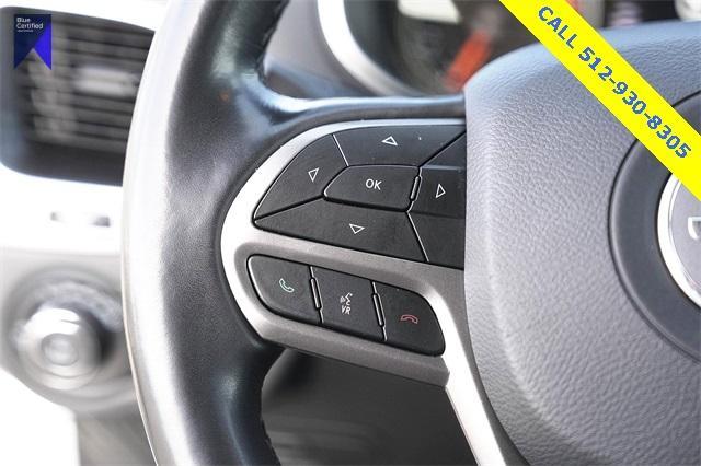 Photo of 2021 Bright White Clearcoat Jeep Cherokee