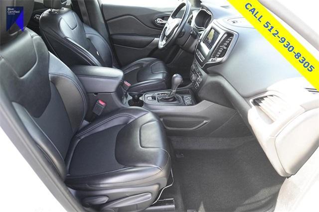 Photo of 2021 Bright White Clearcoat Jeep Cherokee