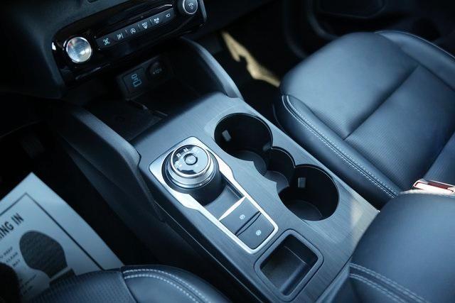 Photo of 2023 Carbonized Gray Metallic Ford Escape