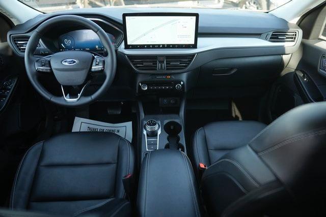 Photo of 2023 Carbonized Gray Metallic Ford Escape