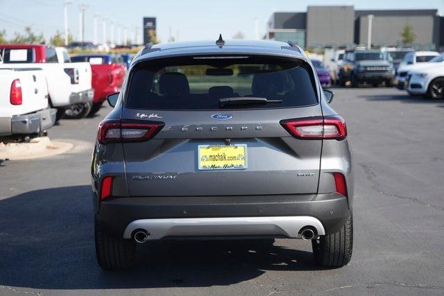 Photo of 2023 Carbonized Gray Metallic Ford Escape