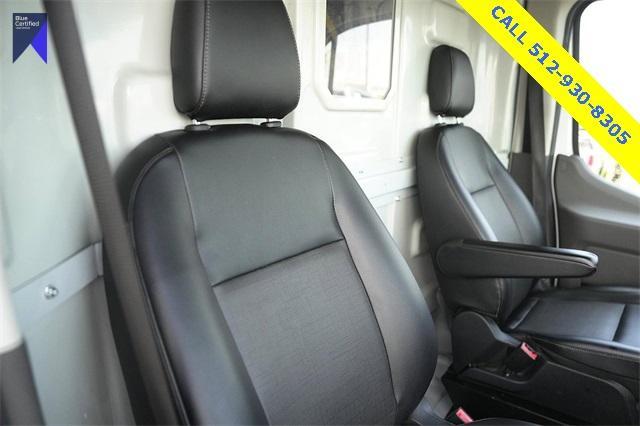 Photo of 2022 Oxford White Ford Transit-250