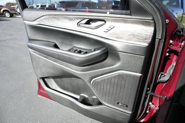 Photo of 2022 Velvet Red Pearlcoat Jeep Grand Cherokee 4xe