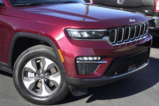 Photo of 2022 Velvet Red Pearlcoat Jeep Grand Cherokee 4xe