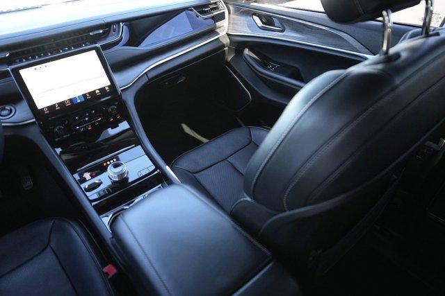 Photo of 2022 Velvet Red Pearlcoat Jeep Grand Cherokee 4xe