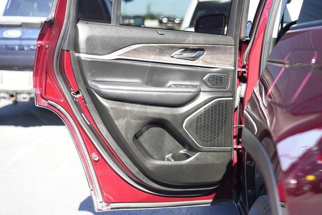 Photo of 2022 Velvet Red Pearlcoat Jeep Grand Cherokee 4xe