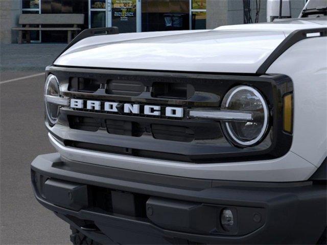 Photo of 2025 Oxford White Ford Bronco