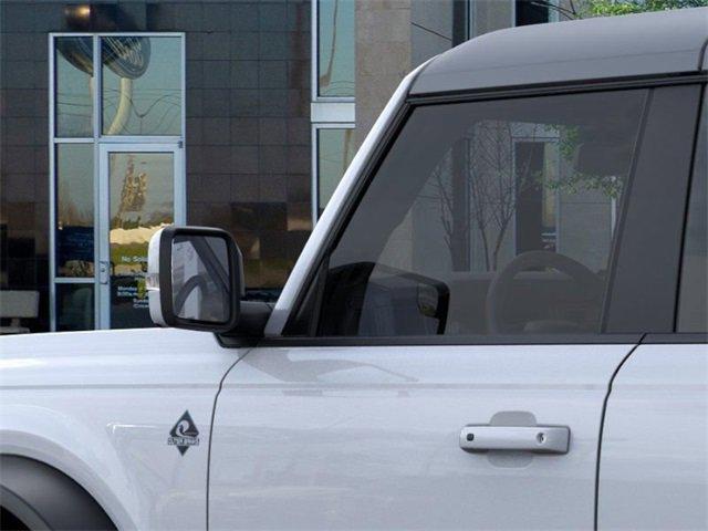 Photo of 2025 Oxford White Ford Bronco