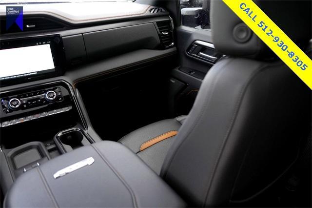 Photo of 2024 Onyx Black GMC Sierra 2500