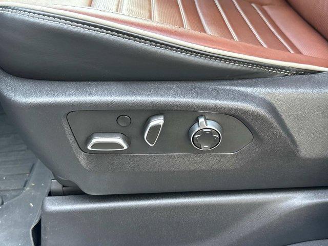 Photo of 2024 White Frost Tricoat GMC Sierra 3500