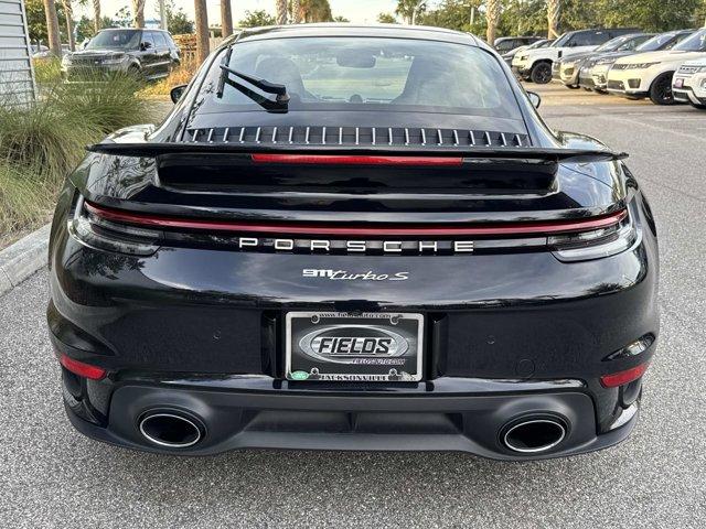 Photo of 2022 Black Porsche 911