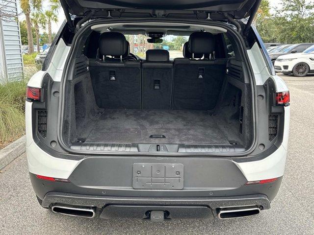 Photo of 2023 Fuji White Land Rover Range Rover Sport
