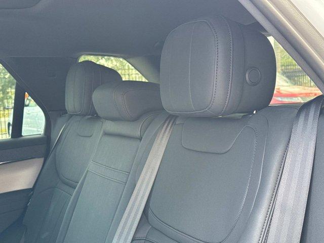 Photo of 2025 White Land Rover Range Rover Sport