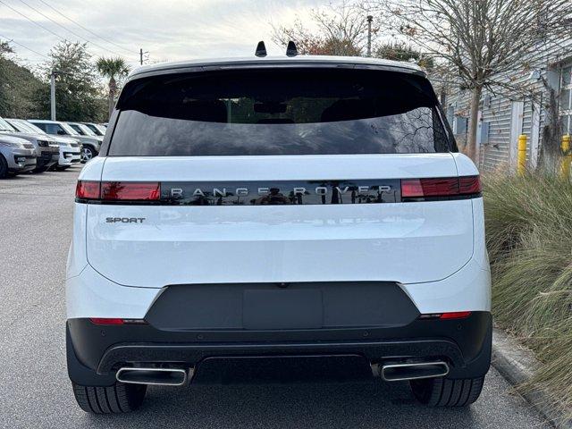 Photo of 2025 White Land Rover Range Rover Sport